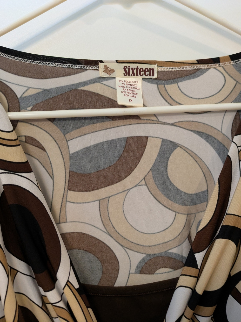 🔴 3/$15 Sixteen Brown, Cream & Tan Knot-Front Women's Top - Picture 5 of 11